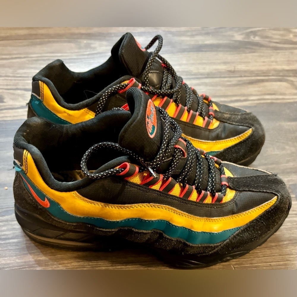 NIKE AIR MAX 95 SE GS 7Y BLACK BRIGHT SPRUCE WOMEN'S SHOES SZ 8.5